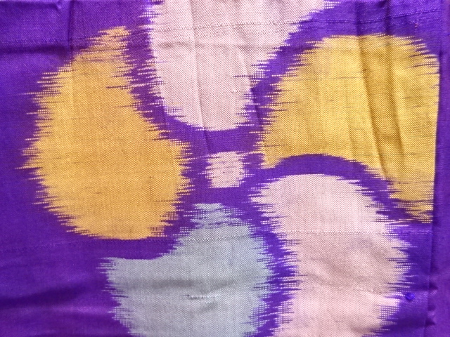 JAPANESE KIMONO / ANTIQUE TWISTED FLOWER PATTERN WOVEN MEISEN KIMONO